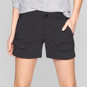 Athleta Trekkie shorts
